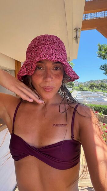 Holly Aitchison Leaked Nude OnlyFans (Photo 3)