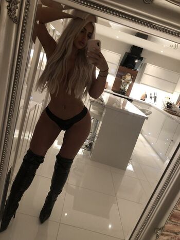 Holly Hagan Leaked Nude OnlyFans (Photo 4)