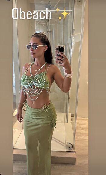 Holly Louise Leaked Nude OnlyFans (Photo 6)
