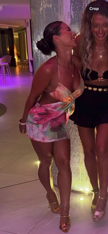 Holly Louise Leaked Nude OnlyFans (Photo 8)