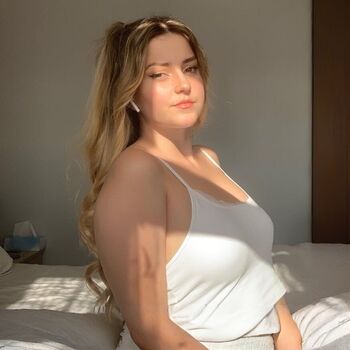 Holly McKenzie Leaked Nude OnlyFans (Photo 3)
