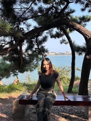 holly_shu_