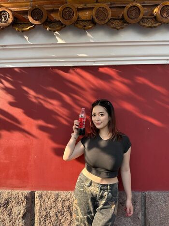 holly_shu_