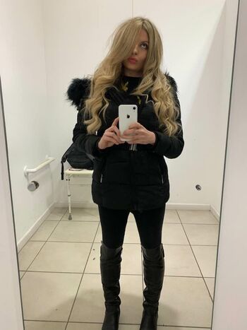 hollyknowlesworld Leaked Nude OnlyFans (Photo 4)