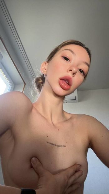 Holy Harlot Leaked Nude OnlyFans (Photo 23)