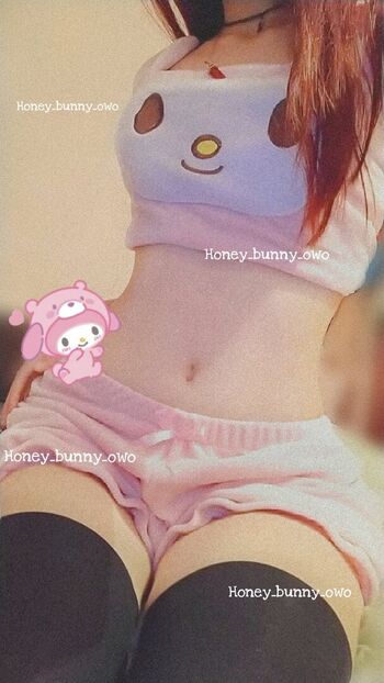 honeyy_bunnyyyy Leaked Nude OnlyFans (Photo 5)