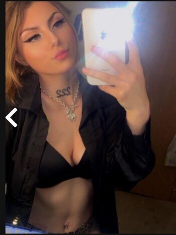 Honeyybabyydk Leaked Nude OnlyFans (Photo 37)