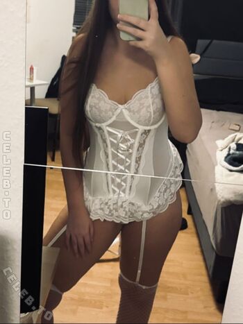 Hotelena Leaked Nude OnlyFans (Photo 16)