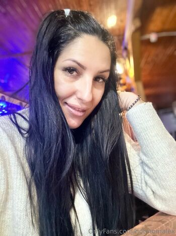 hotmomalex