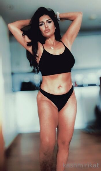 Hottash33 Leaked Nude OnlyFans (Photo 31)