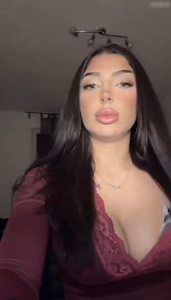 Houda Sanchez