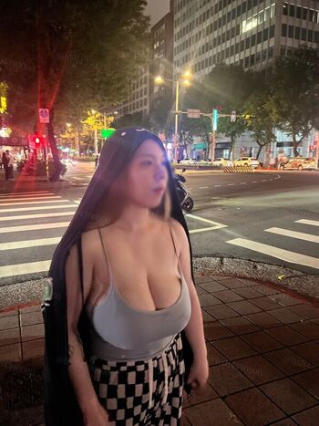 hsli4390000 Leaked Nude OnlyFans (Photo 3)
