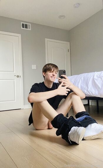 httptwunk2 Leaked Nude OnlyFans (Photo 5)