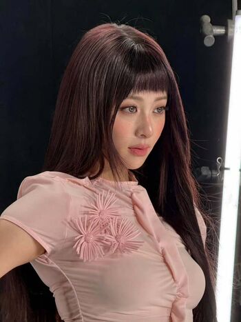 Huh Yunjin