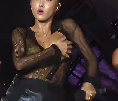 Hwasa Leaked Nude OnlyFans (Photo 63)