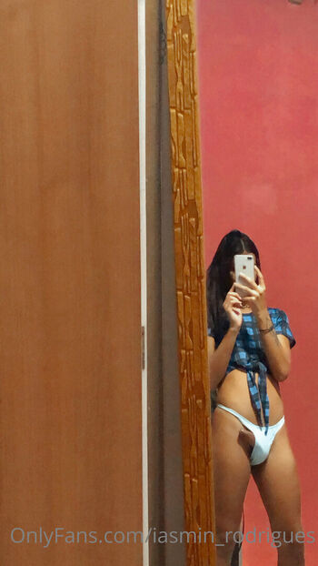 iasmints Leaked Nude OnlyFans (Photo 26)