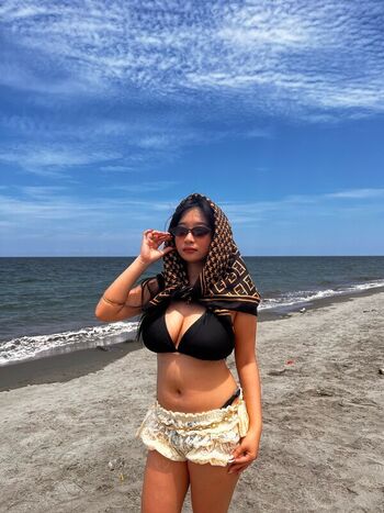 Icee Bariuad Leaked Nude OnlyFans (Photo 6)