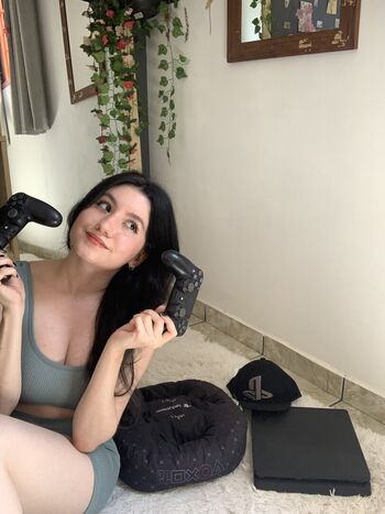 Ilamie Leaked Nude OnlyFans (Photo 6)