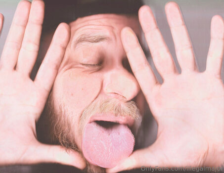 illegalmajor Leaked Nude OnlyFans (Photo 8)