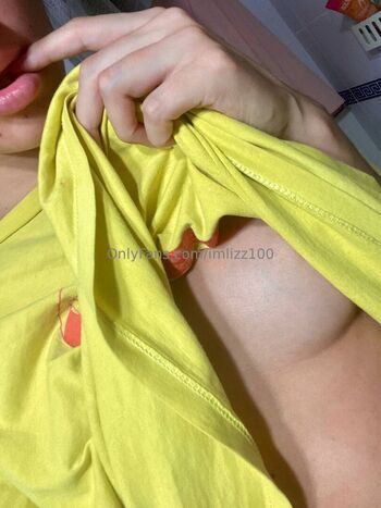 imlizz100 Leaked Nude OnlyFans (Photo 18)
