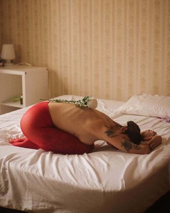 Imponderabile Leaked Nude OnlyFans (Photo 2)