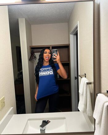 Indi Hartwell