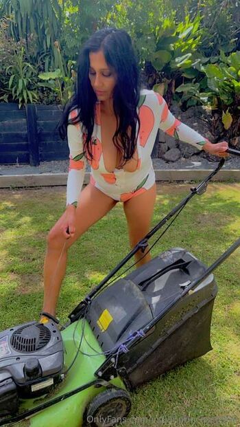 Indian Princess Leaked Nude OnlyFans (Photo 13)