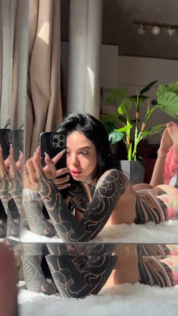 inkedmia Leaked Nude OnlyFans (Photo 9)