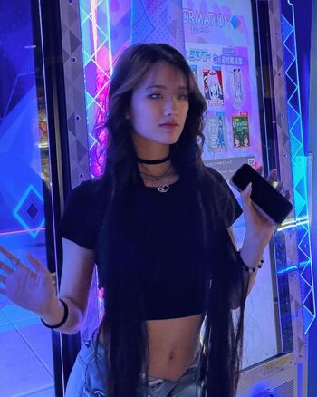 Irene Wong Leaked Nude OnlyFans (Photo 16)