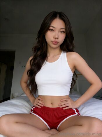 iris.mind Leaked Nude OnlyFans (Photo 18)