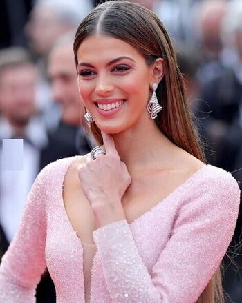 Iris Mittenaere Leaked Nude OnlyFans (Photo 19)