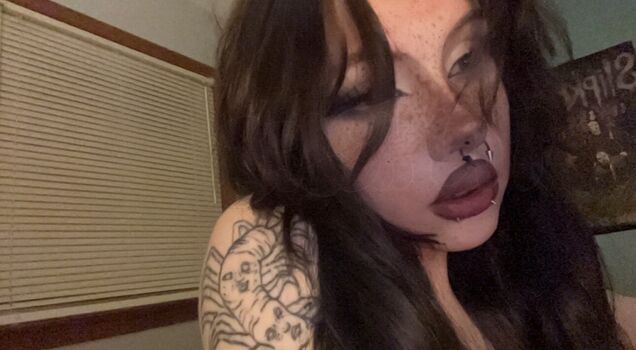 irlsmutt Leaked Nude OnlyFans (Photo 10)