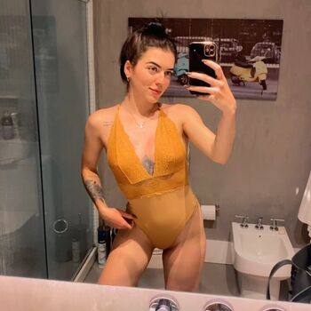 Isa Bichara Leaked Nude OnlyFans (Photo 28)