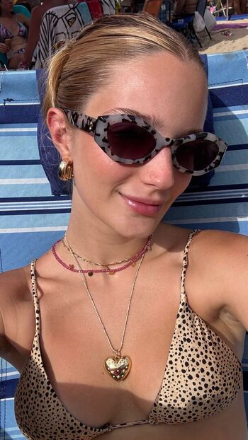 Isa Milan Leaked Nude OnlyFans (Photo 43)
