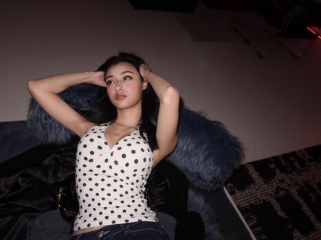 Isabel Ren Leaked Nude OnlyFans (Photo 3)