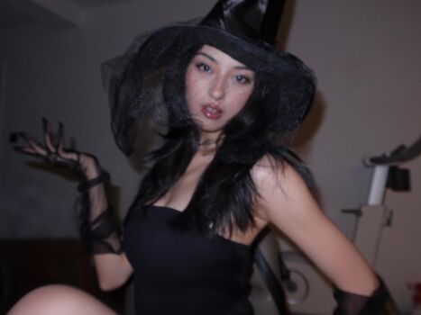 Isabel Ren Leaked Nude OnlyFans (Photo 7)