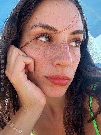 Isabela Reda Leaked Nude OnlyFans (Photo 1)