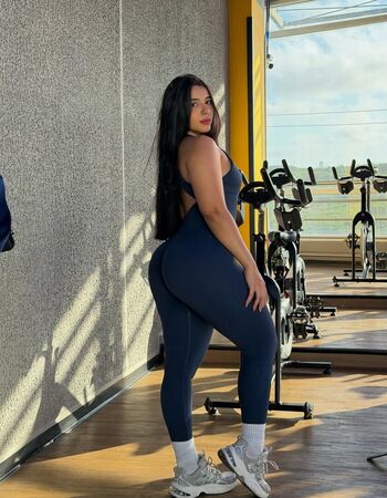 Isabella Tobar Leaked Nude OnlyFans (Photo 6)