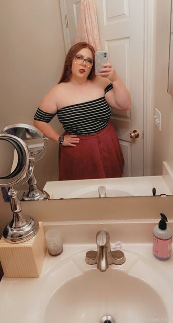 isee_redd Leaked Nude OnlyFans (Photo 24)