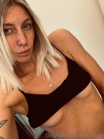 ita96elly Leaked Nude OnlyFans (Photo 7)