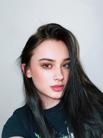 Itllbeoursecret Leaked Nude OnlyFans (Photo 22)