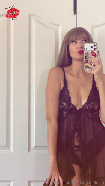 Itsjustblondie -Itsjustashley13 Leaked Nude OnlyFans (Photo 2)