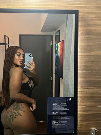 itslailaxo Leaked Nude OnlyFans (Photo 7)