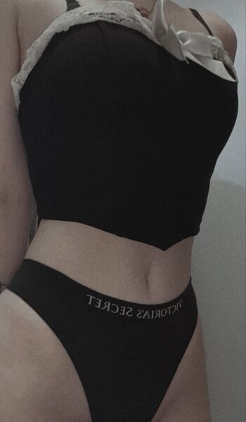 Itsmalic3 Leaked Nude OnlyFans (Photo 23)