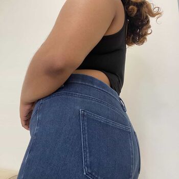 itsmezaraxx Leaked Nude OnlyFans (Photo 21)