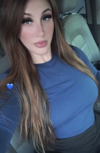 Ittsssveee Leaked Nude OnlyFans (Photo 12)