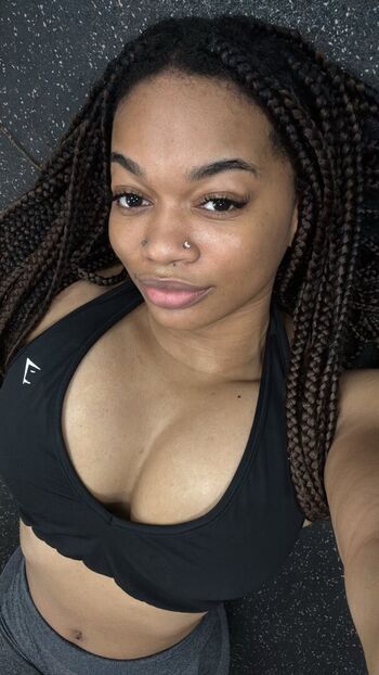 Itzmelanin Leaked Nude OnlyFans (Photo 3)