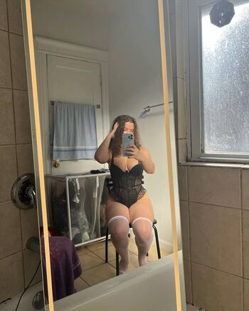 Itzwhitechina Leaked Nude OnlyFans (Photo 14)