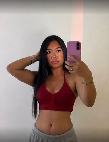 izziwu Leaked Nude OnlyFans (Photo 17)