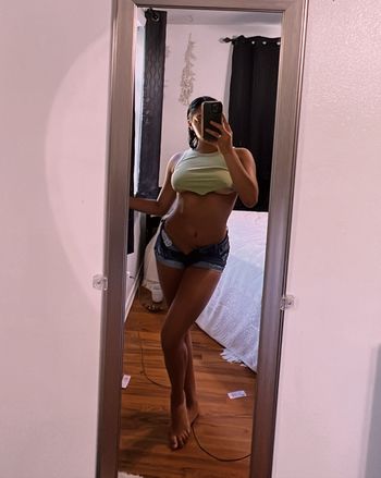 Izzy Clark Leaked Nude OnlyFans (Photo 26)